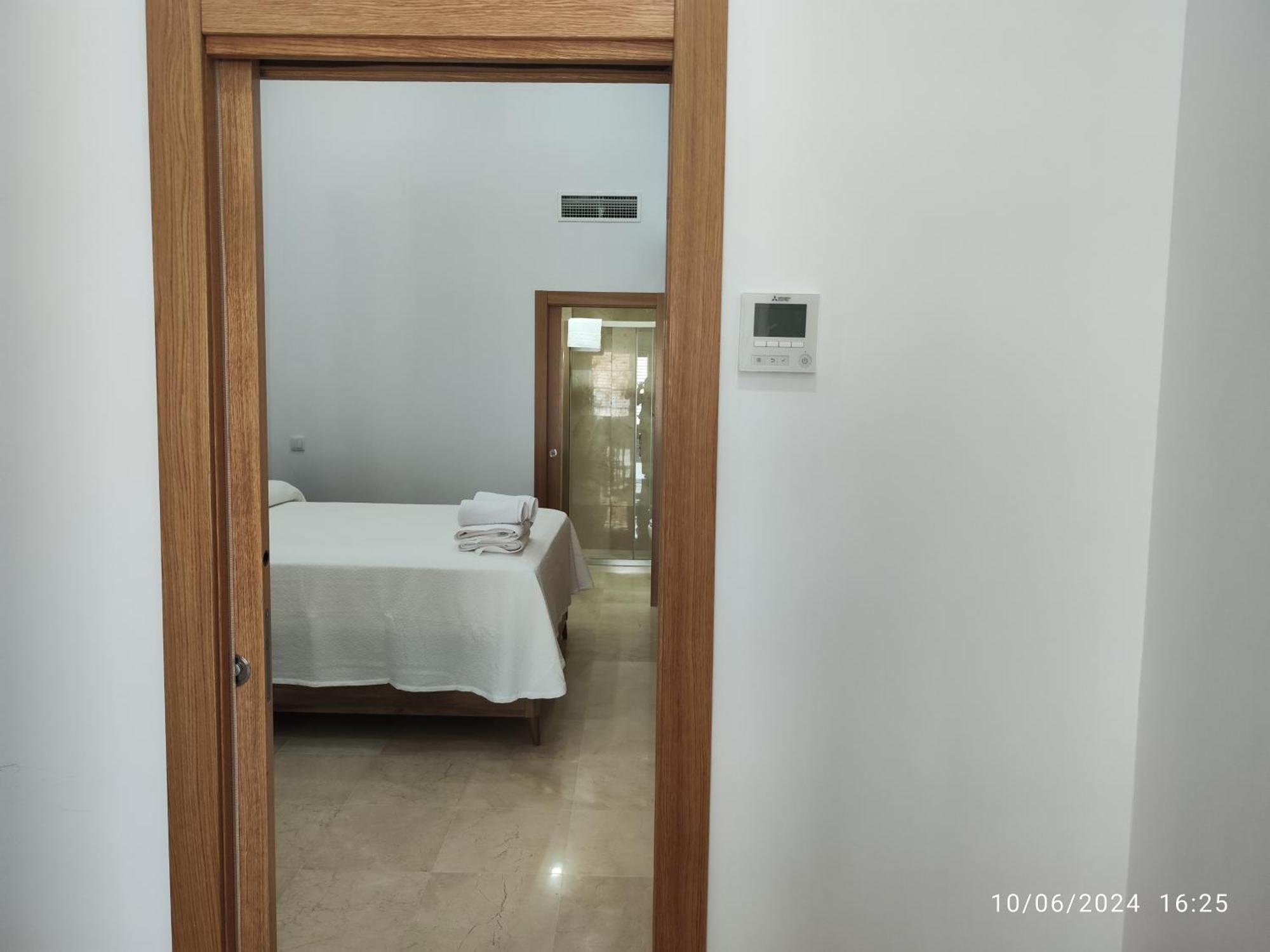 Apartamentos Luxury Playa Victoria Cádis Exterior foto